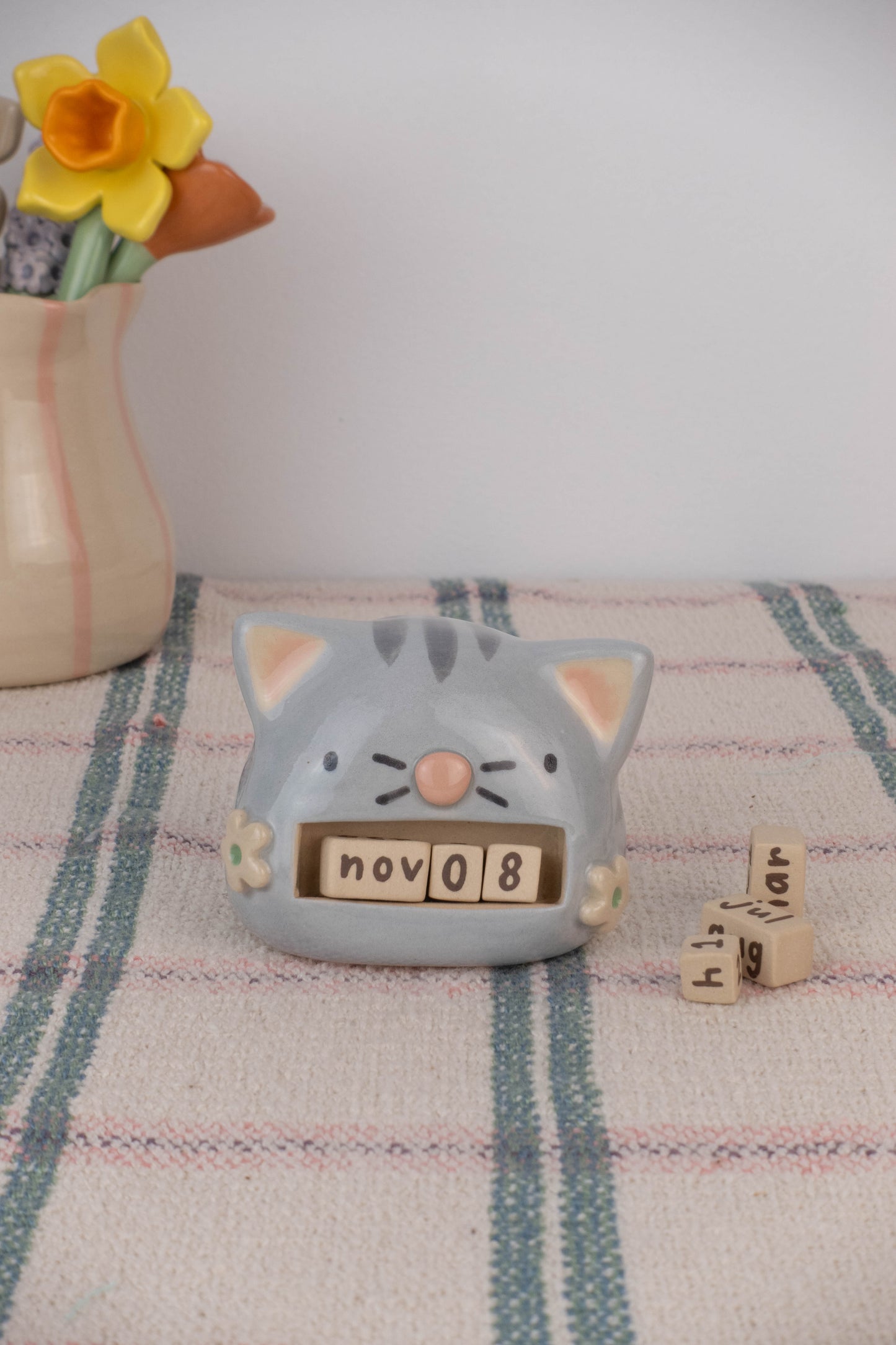 Cat Calendar (Grey) A