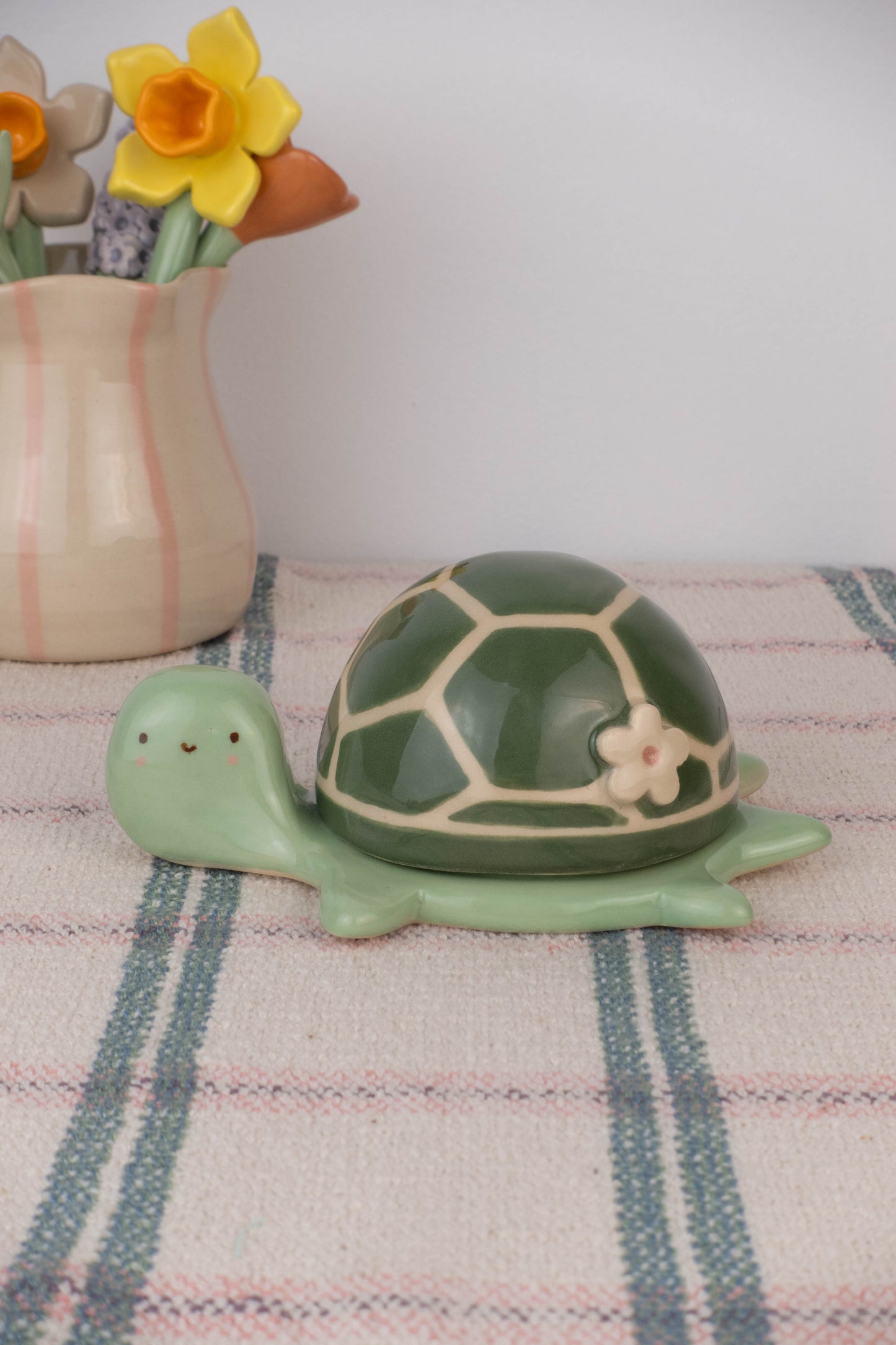 Turtle Dish (Removable Shell!)