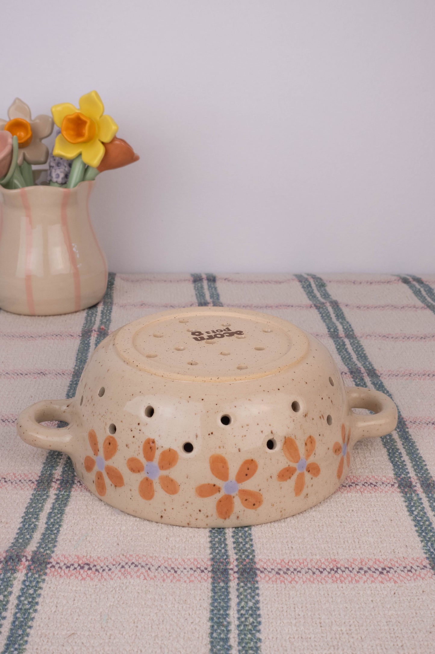 Flower Speckle Berry Collander