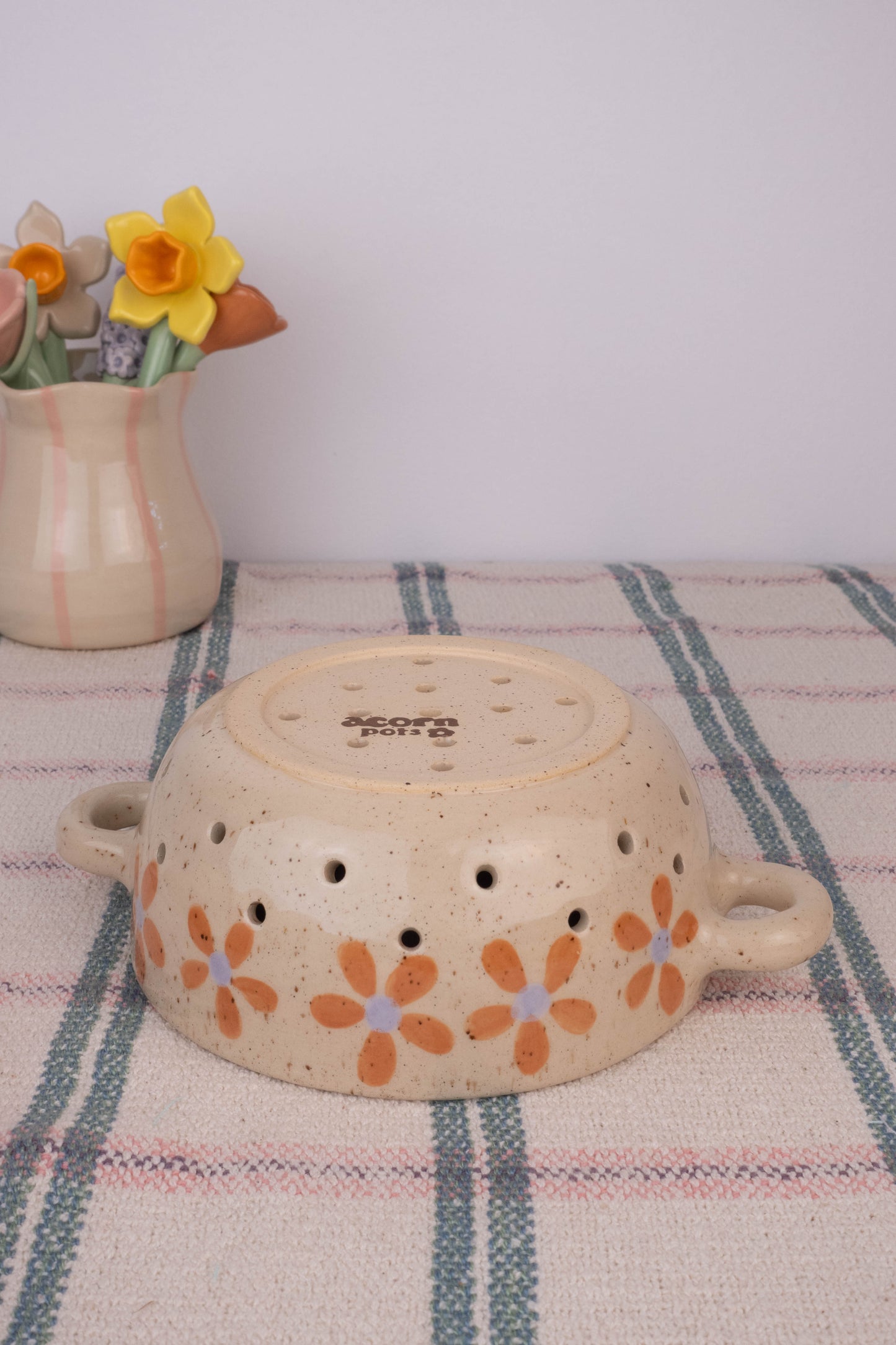 Flower Speckle Berry Collander