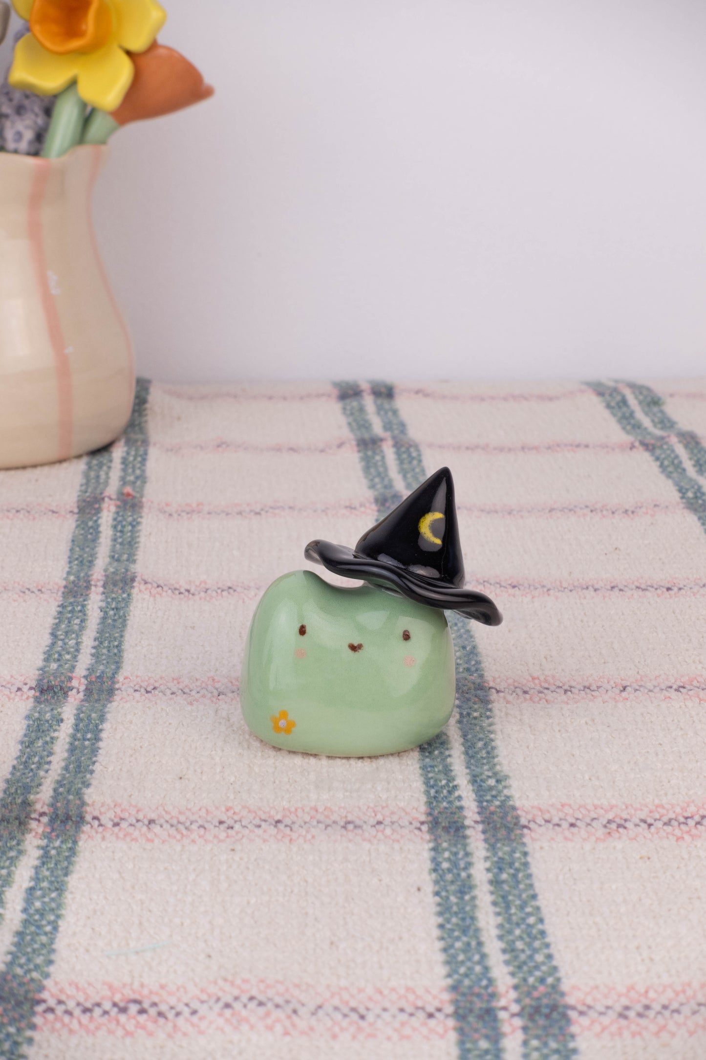 Mini Witch Frog