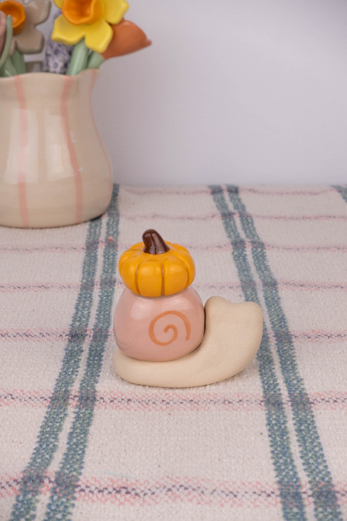 Mini Pumpkin Snail