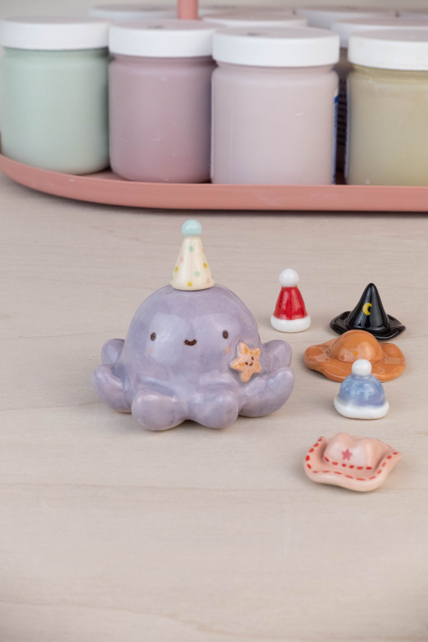 Mini Octopus with 6 Mini Hats
