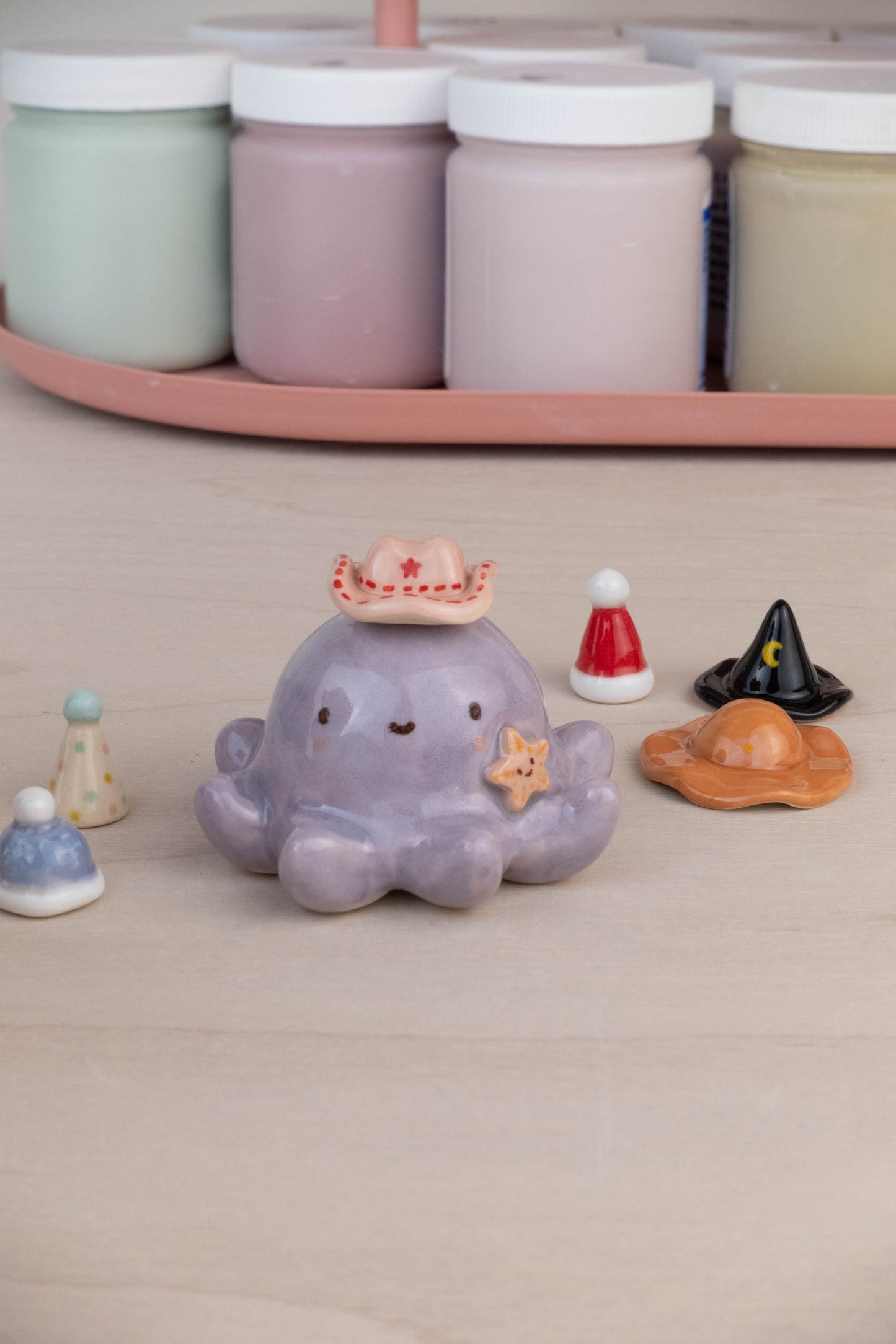 Mini Octopus with 6 Mini Hats