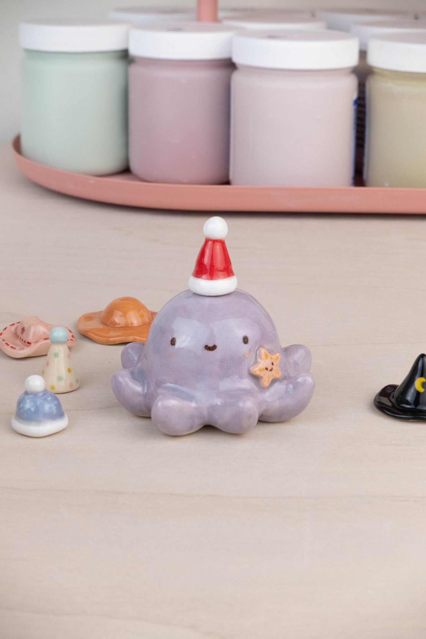 Mini Octopus with 6 Mini Hats