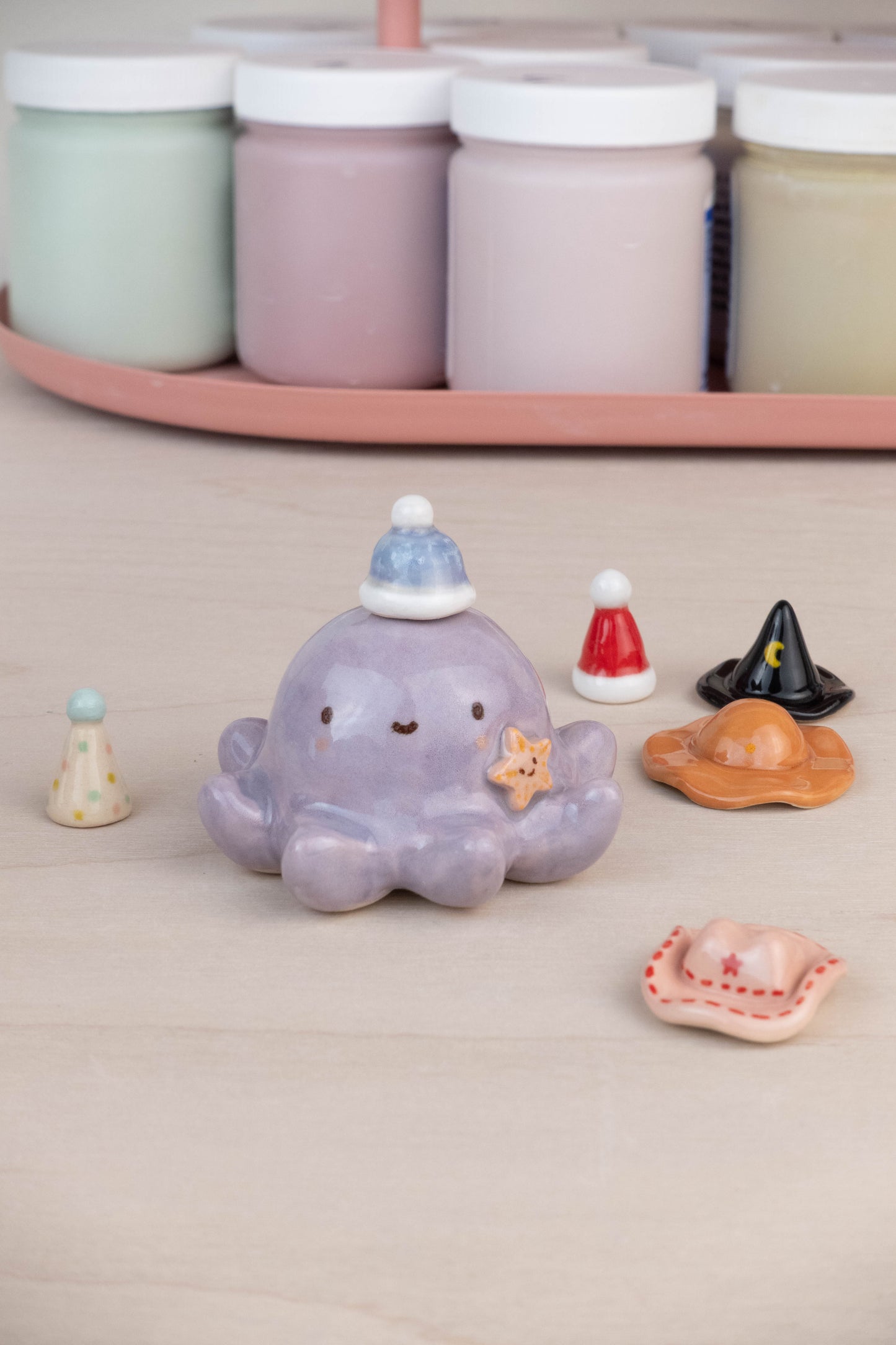 Mini Octopus with 6 Mini Hats