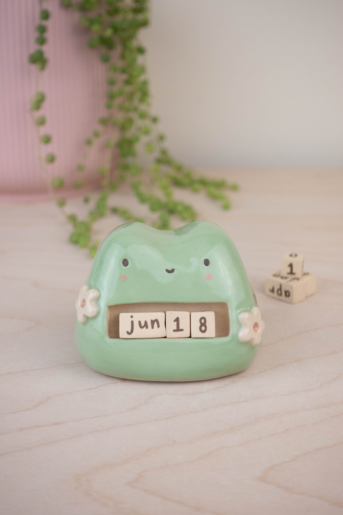 SECOND Frog Calendar E