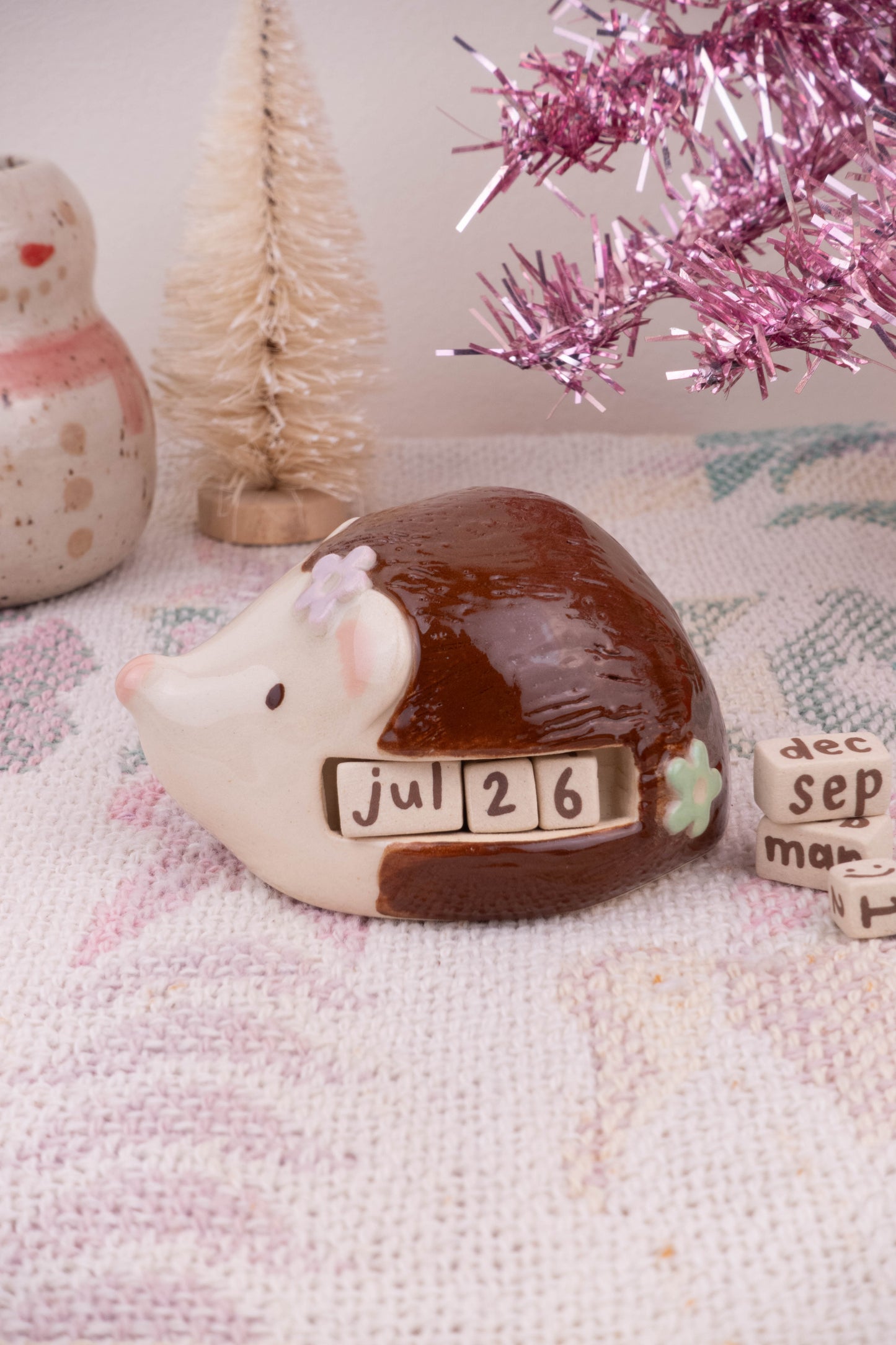 Hedgehog Calendar "Holly"