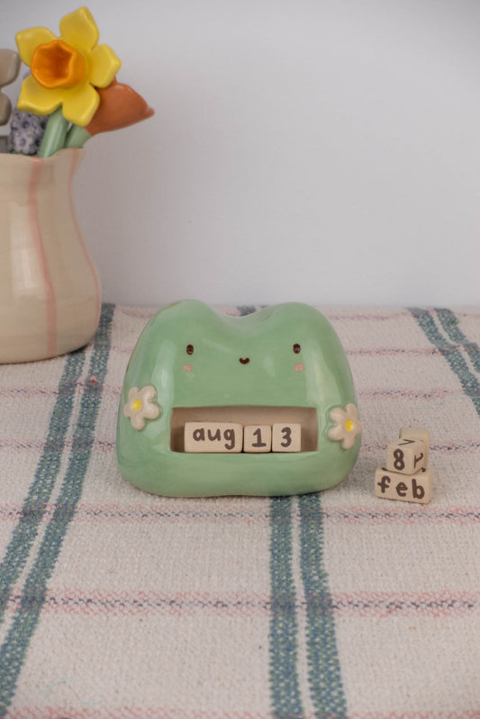 Frog Calendar D