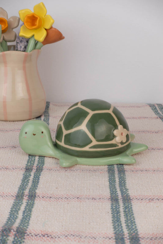 Turtle Dish (Removable Shell!)