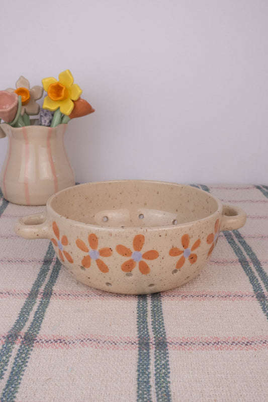 Flower Speckle Berry Collander