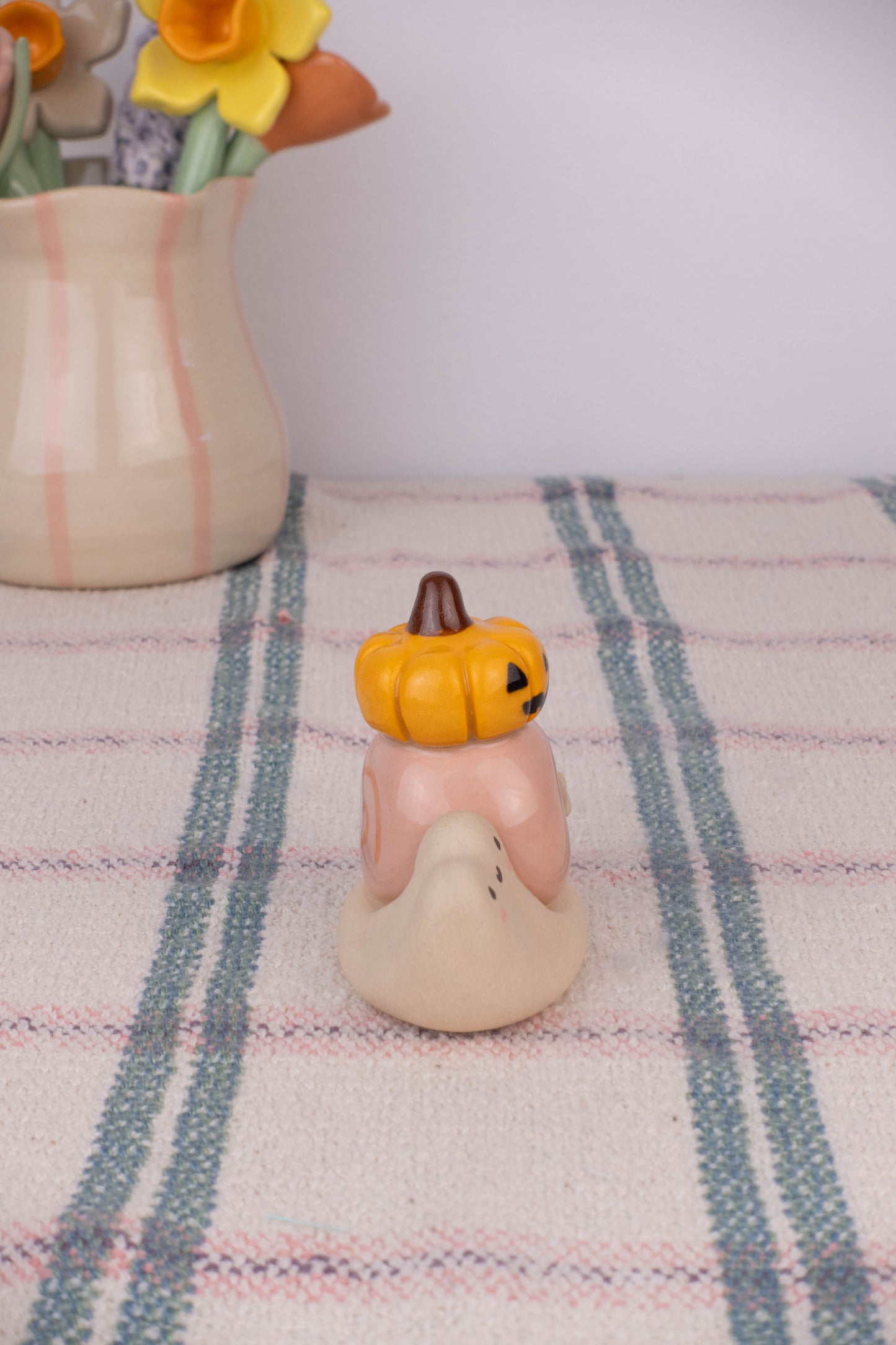 Mini Pumpkin Snail