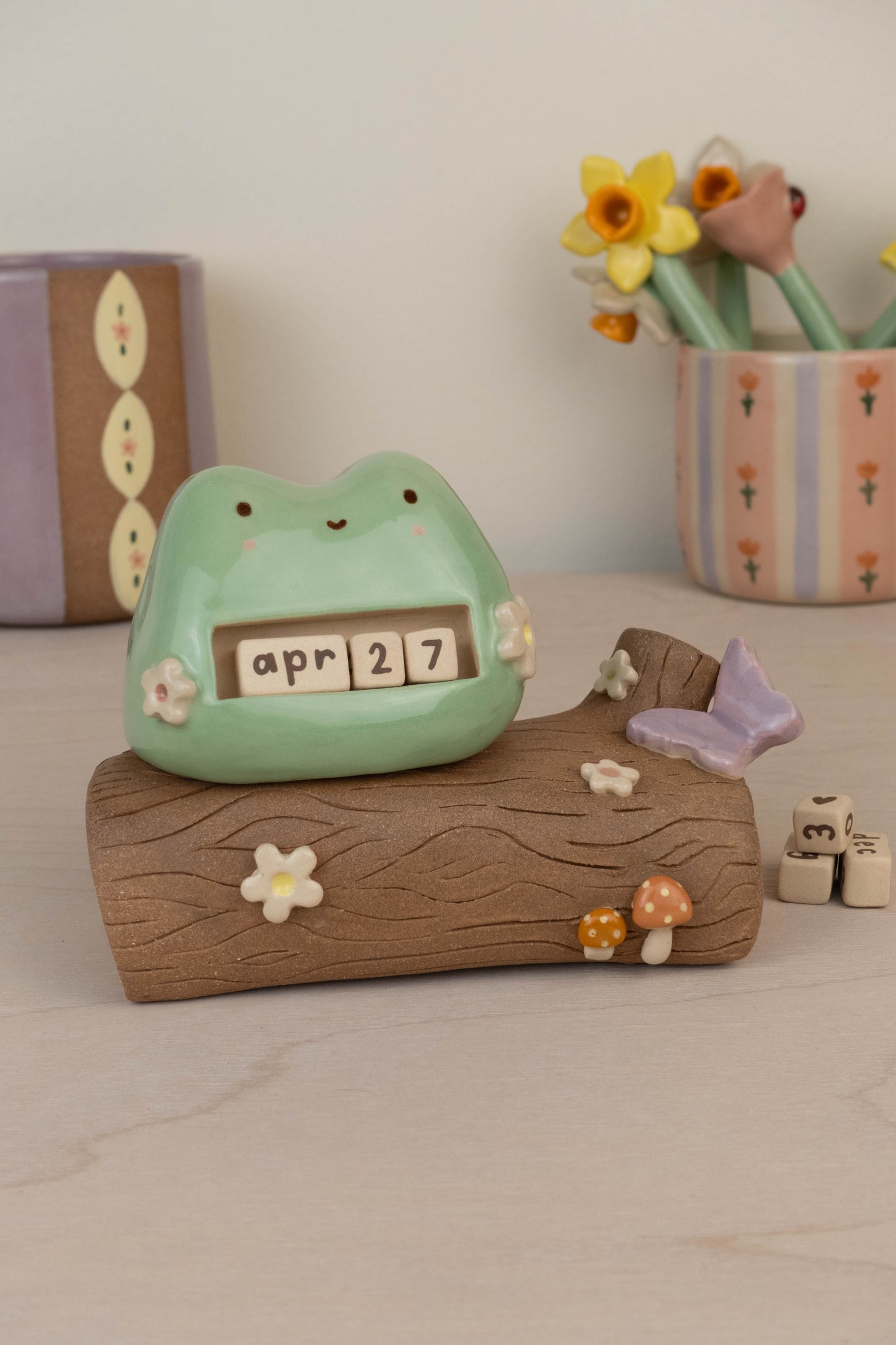 Frog on a Log Calendar