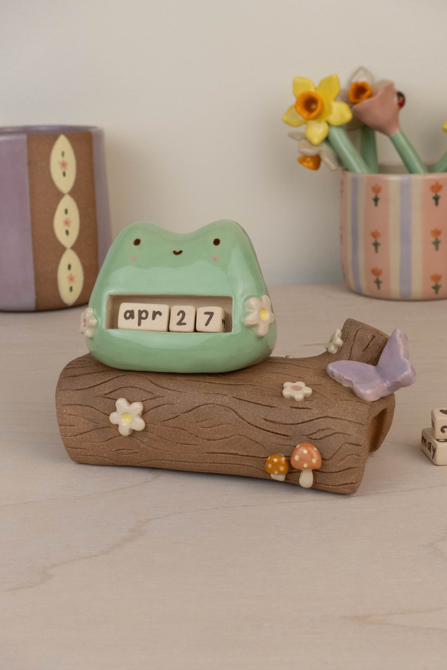 Frog on a Log Calendar