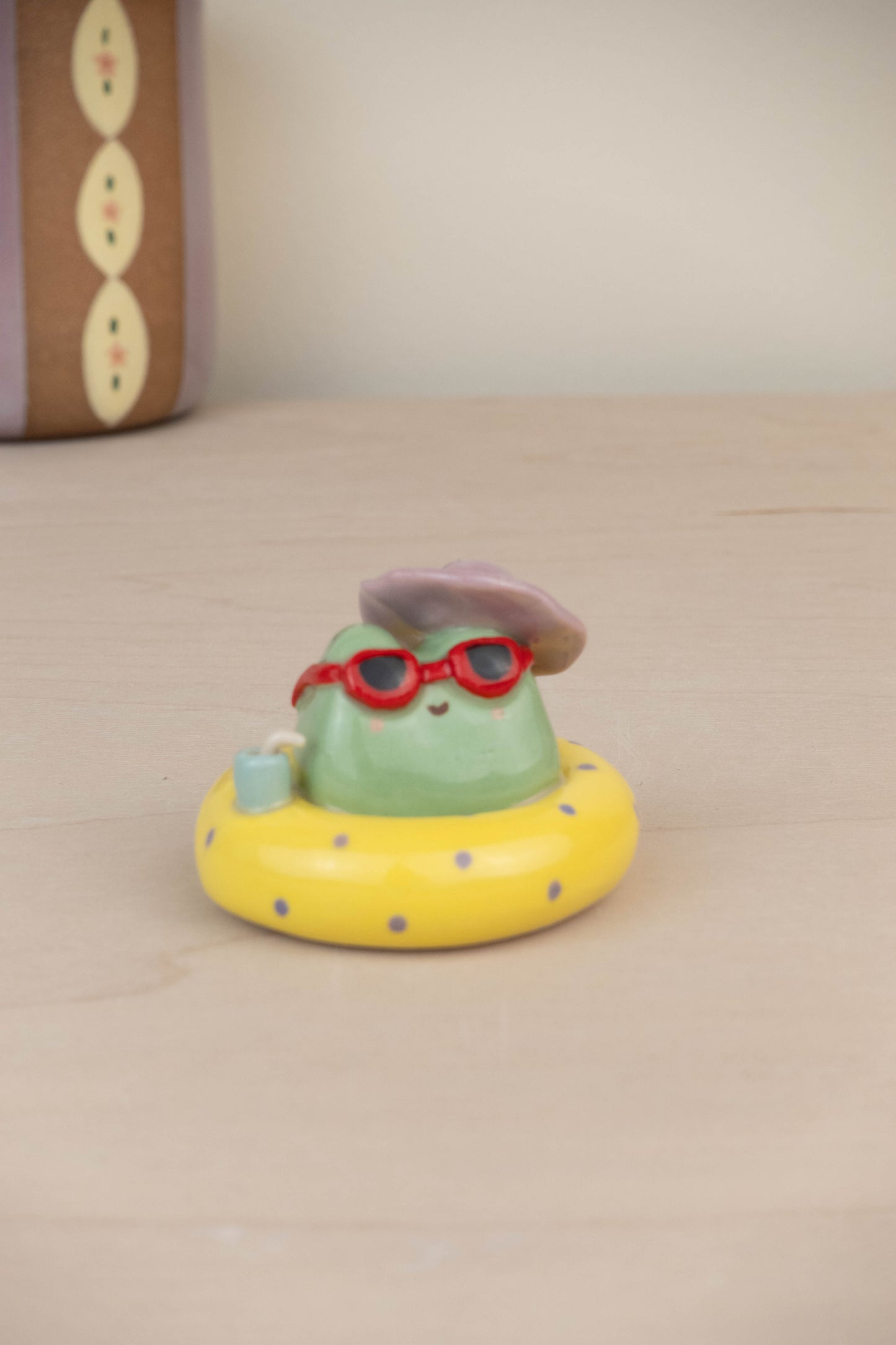 Pool Floatie Sun Protection Frog