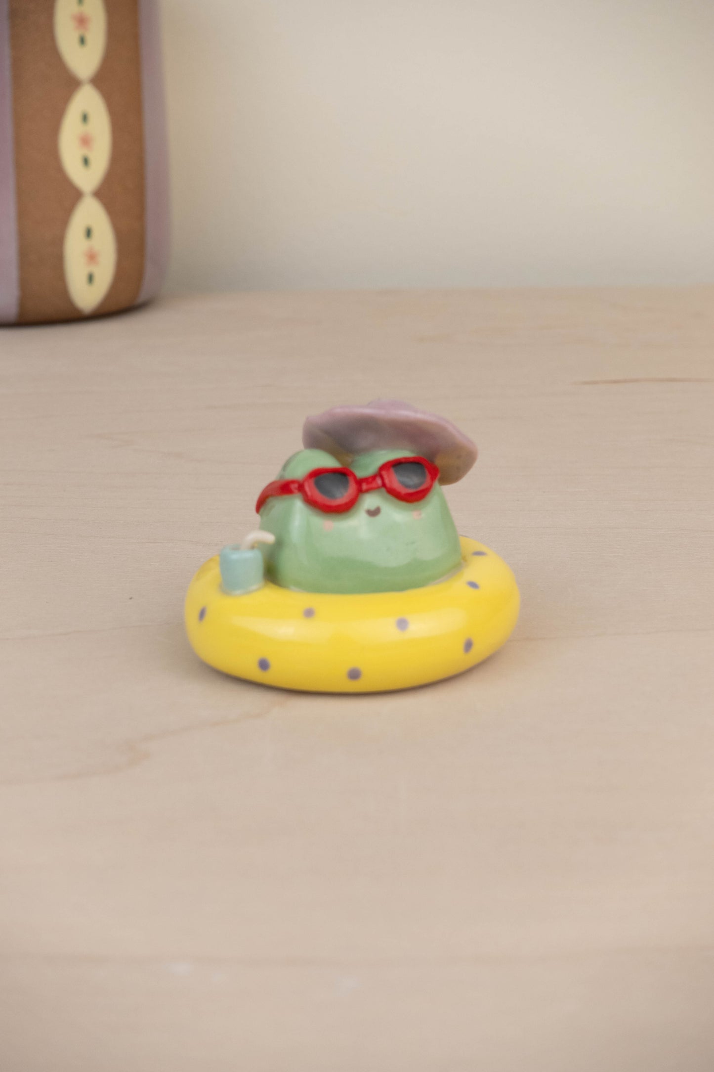 Pool Floatie Sun Protection Frog