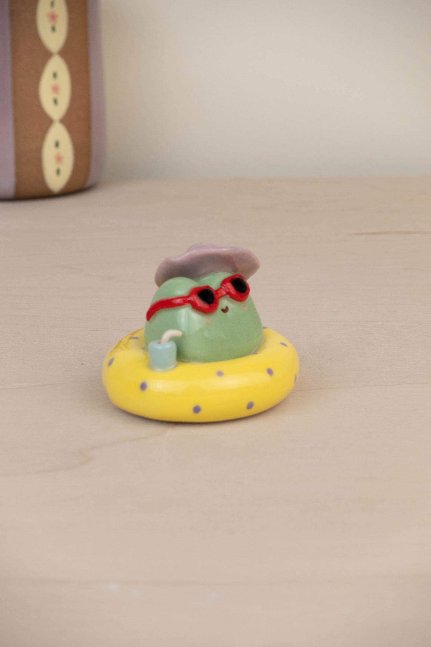 Pool Floatie Sun Protection Frog