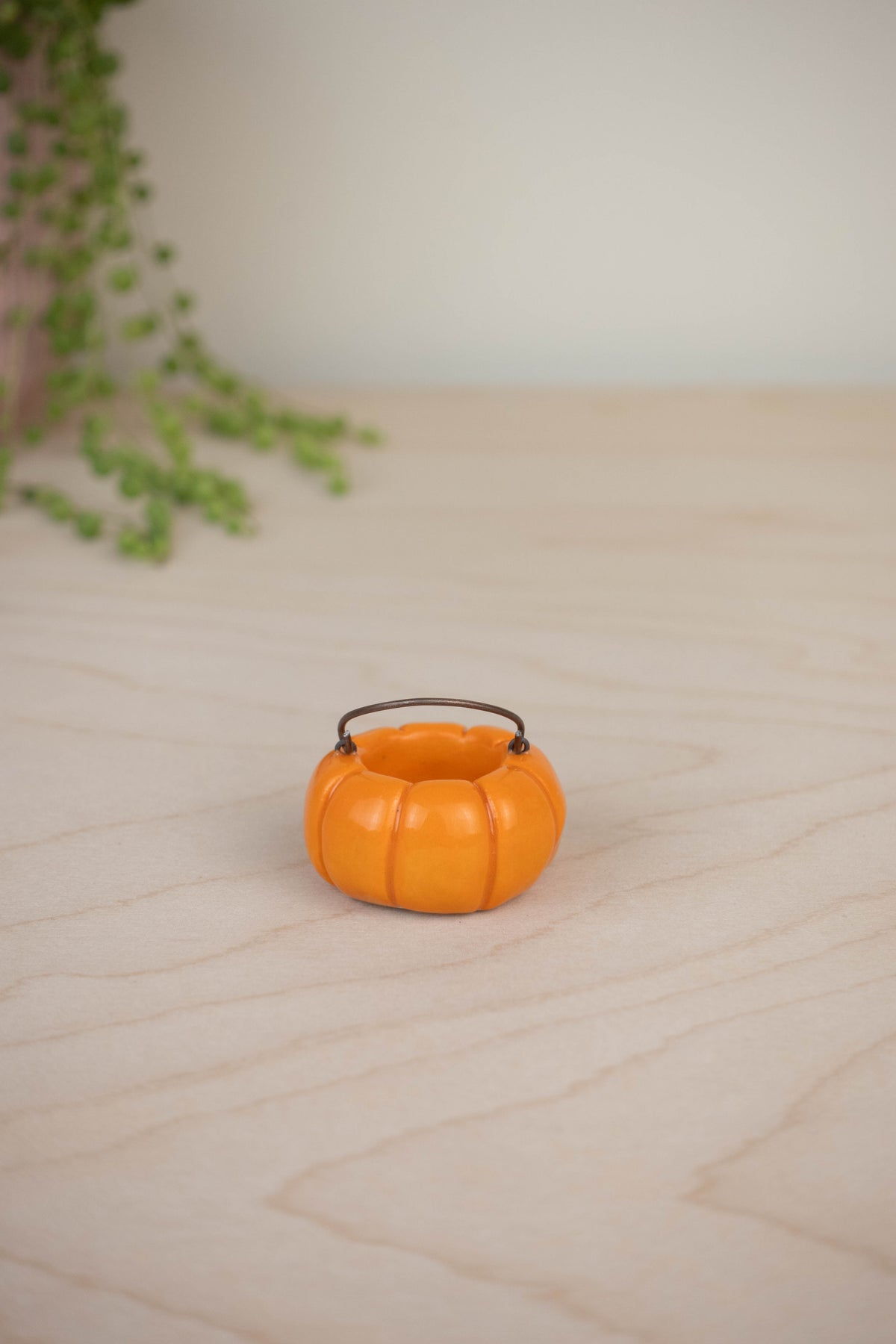 Tiny Pumpkin Basket