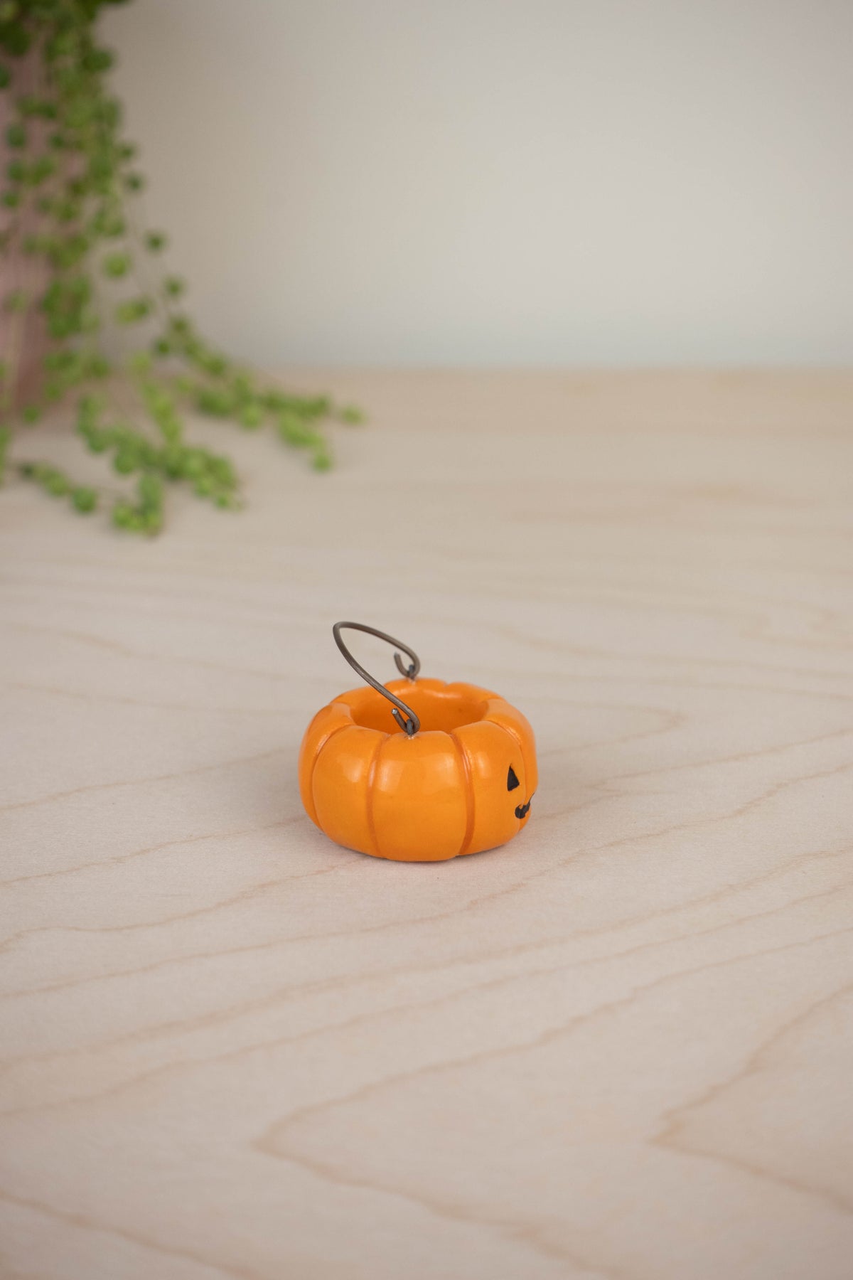 Tiny Pumpkin Basket
