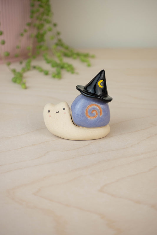 Mini Witch Snail