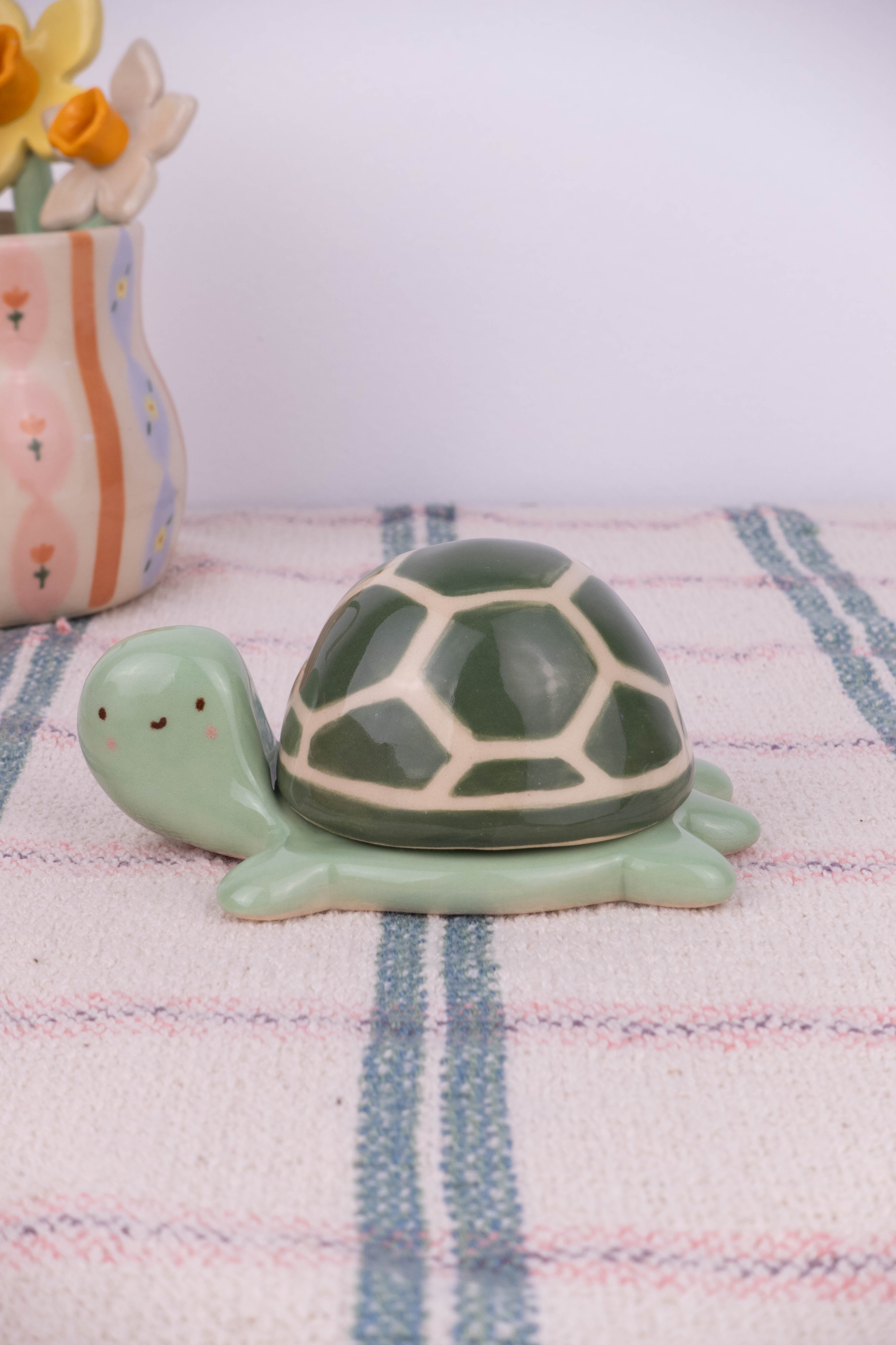 Turtle Shell Pot Small Turtle Dish (Removable Shell!) – Acorn Pots